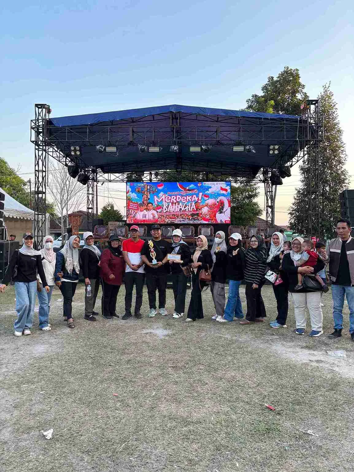 Lomba Tarik Tambang Pemkot Jambi